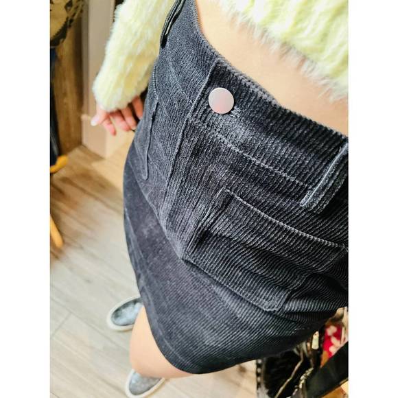 NEW HYFVE awaiting fall corduroy high-waisted mini skirt in black - Picture 2 of 2